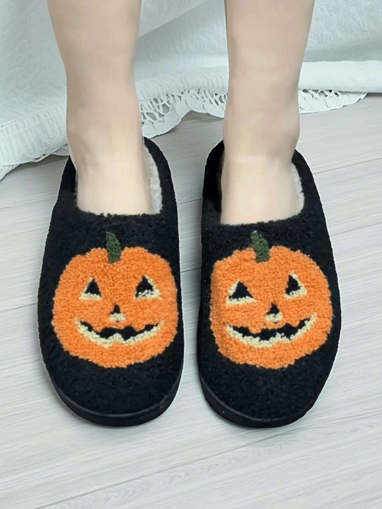 Cosy dachshund plush house slippers – Keptly