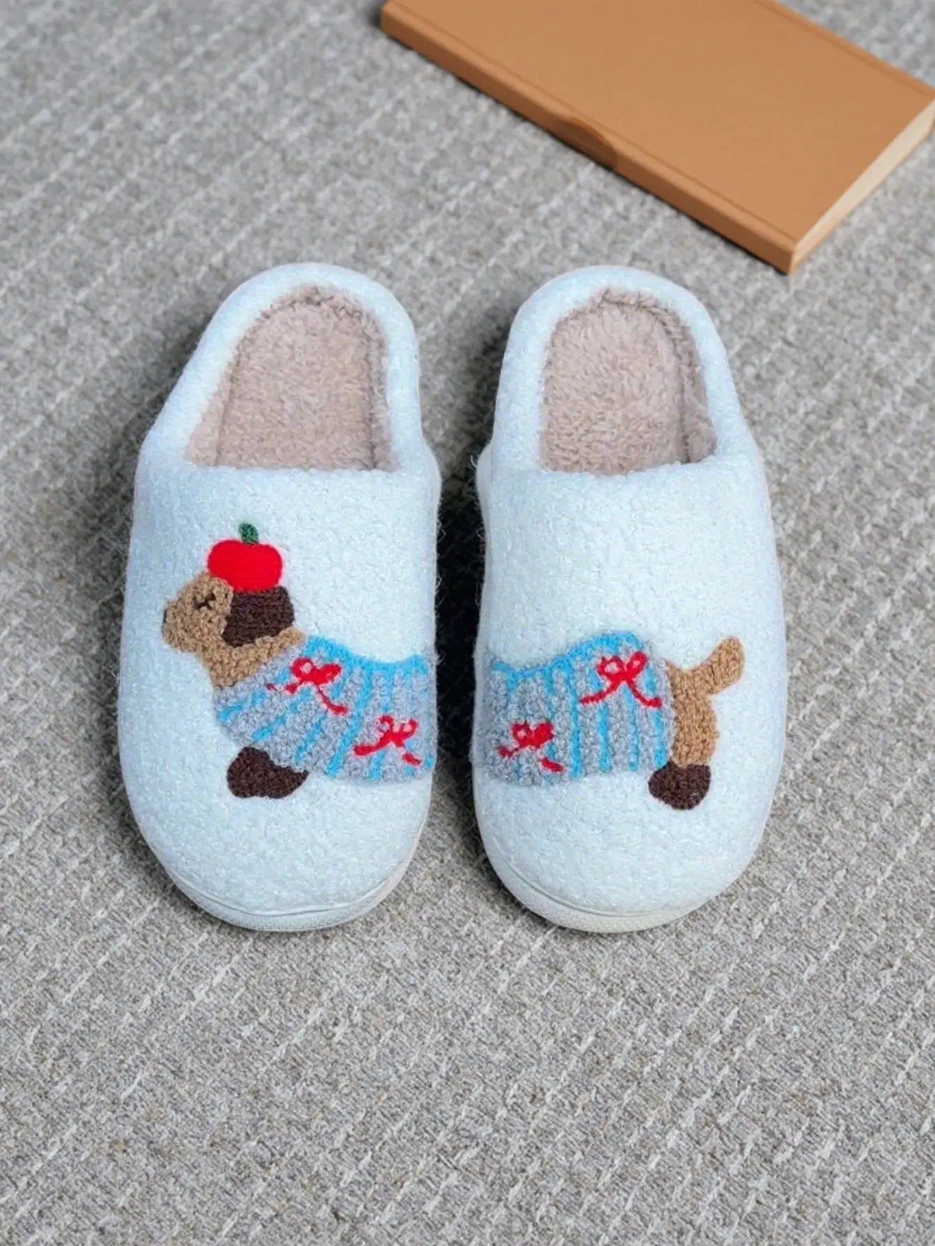 Cosy dachshund plush house slippers – Keptly