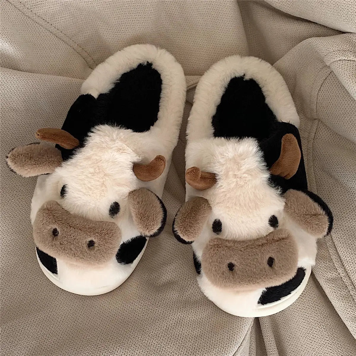 Cartoon Cow Plush Slippers – Warm Fluffy Indoor House Slippers